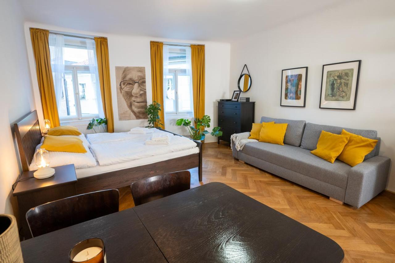 White Wolf House & Auberge de jeunesse Prague